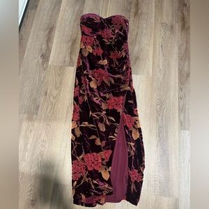 Lulu's Burgundy and Gold Velvet Dress